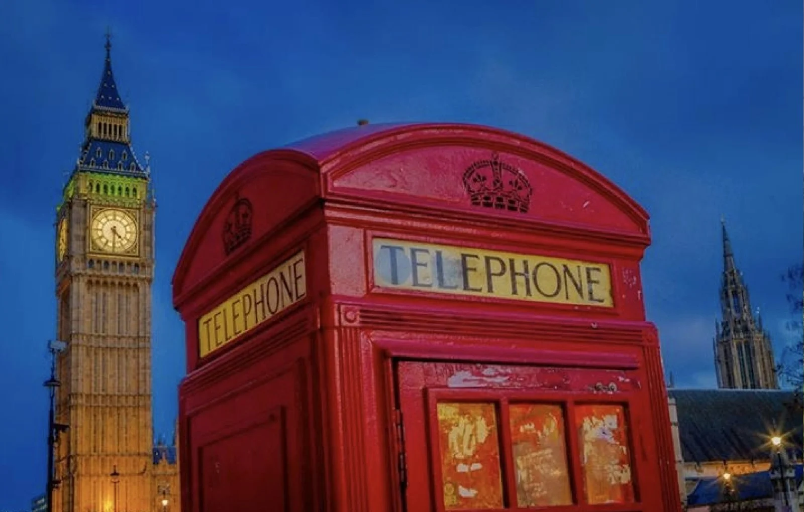 Photo Booth Hire Prices UK 2026: Full Guide to Costs & Packages